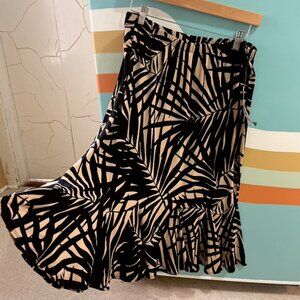 Swingy Neutral Leaf Print Skirt Flare | NWT Sz 12
